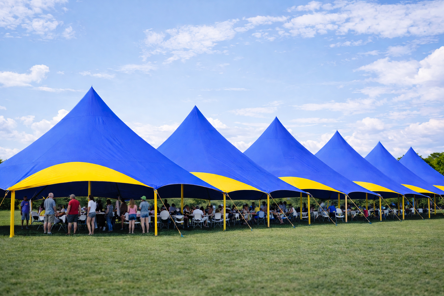 Tenda Piramidal em Eventos: Vantagens que Fazem a Diferença